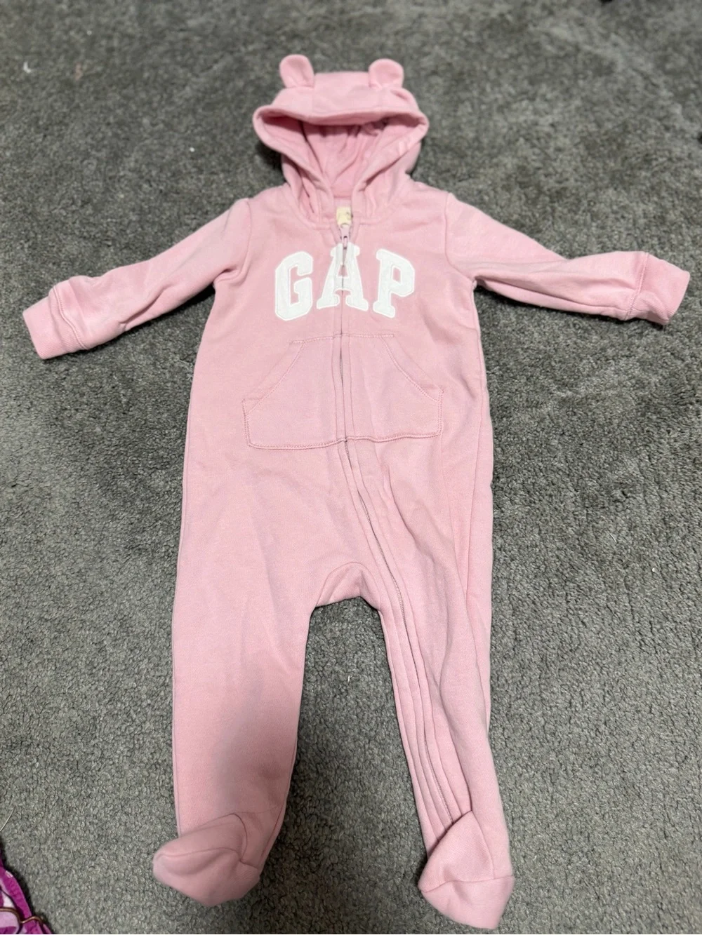 GAP Baby Bear Sweatshirt Bodysuit Pink Size 6-12 Month